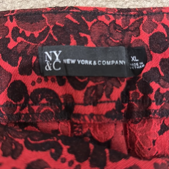 Pull on stretch waist crop pants worn once - Picture 4 of 4